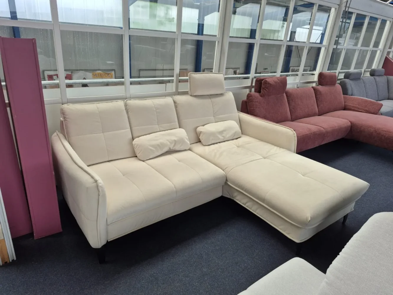 IMG-20250822-WA0002 (Benutzerdefiniert) Ausstellungsstück